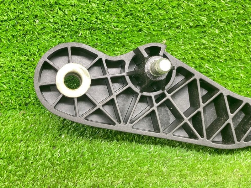 Педаль сцепления, 1000 рублей, Москва