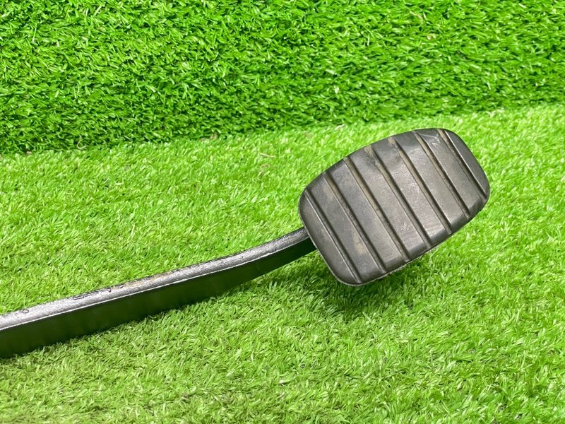 Педаль тормоза, 1000 рублей, Москва