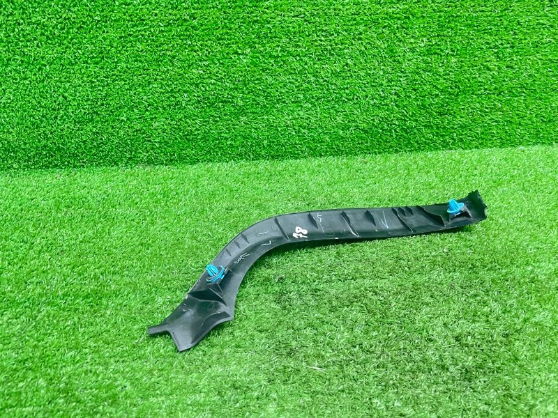 Обшивка крышки багажника, 1000 рублей, Москва