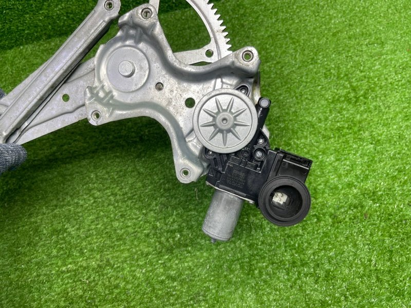 Стеклоподъемник передний, 2500 рублей, Москва