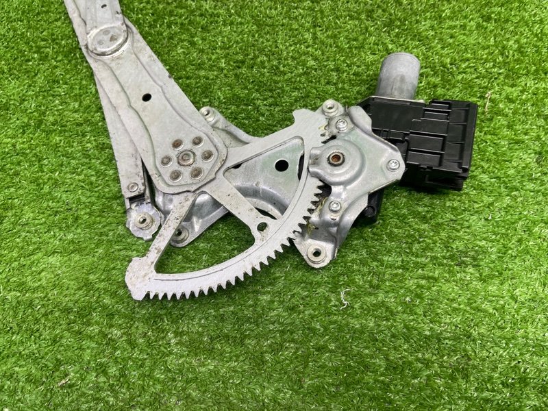 Стеклоподъемник передний, 2500 рублей, Москва