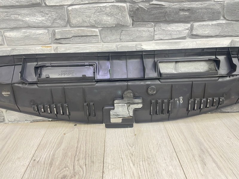 Кожух замка капота, 3500 рублей, Москва