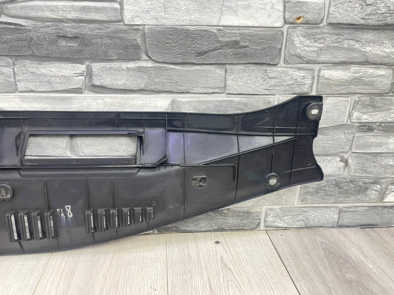 Кожух замка капота, 3500 рублей, Москва