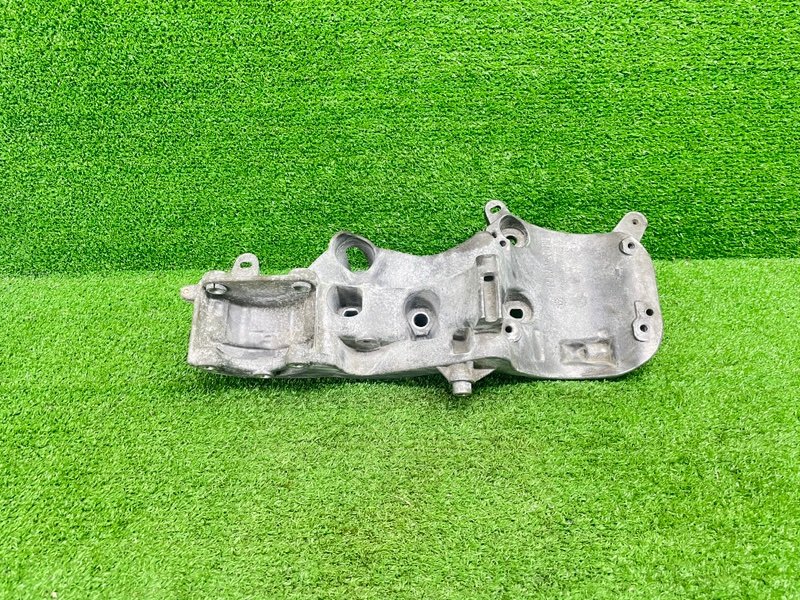 Кронштейн генератора, 2000 рублей, Москва