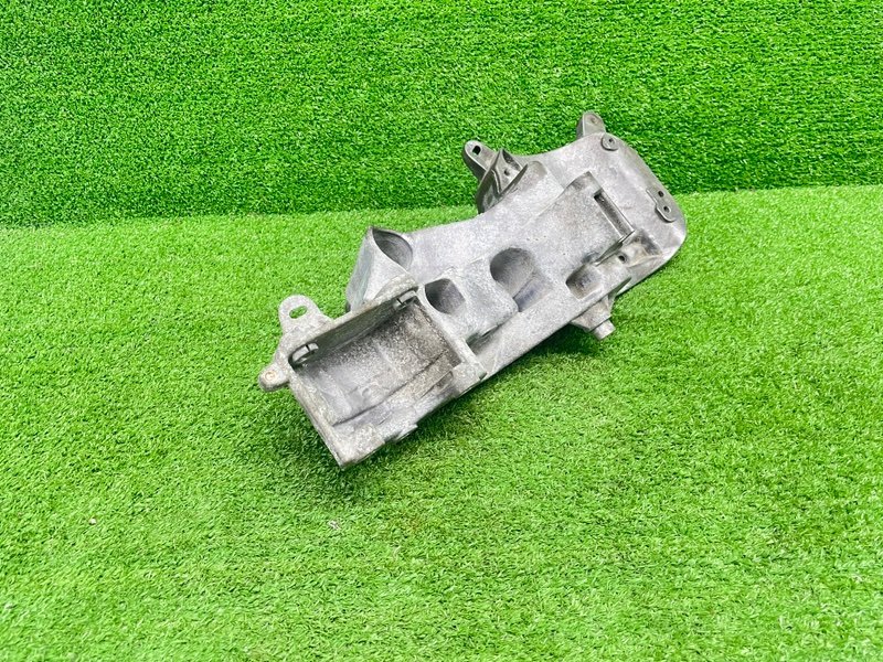 Кронштейн генератора, 2000 рублей, Москва