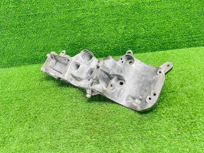 Кронштейн генератора, 2000 рублей, Москва