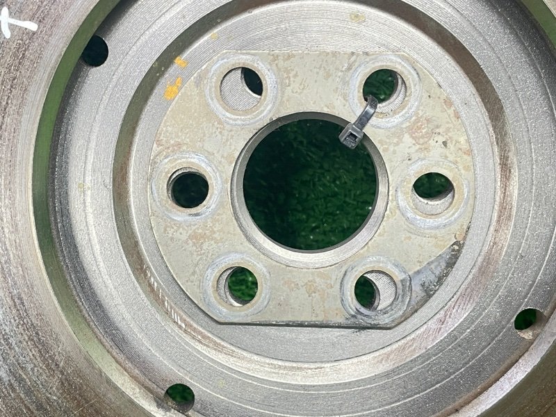 Маховик, 1900 рублей, Москва