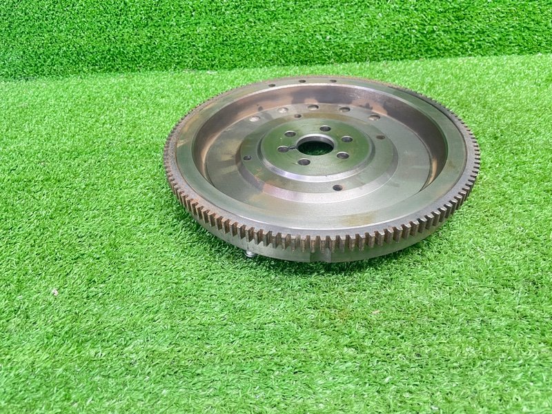 Маховик, 1900 рублей, Москва