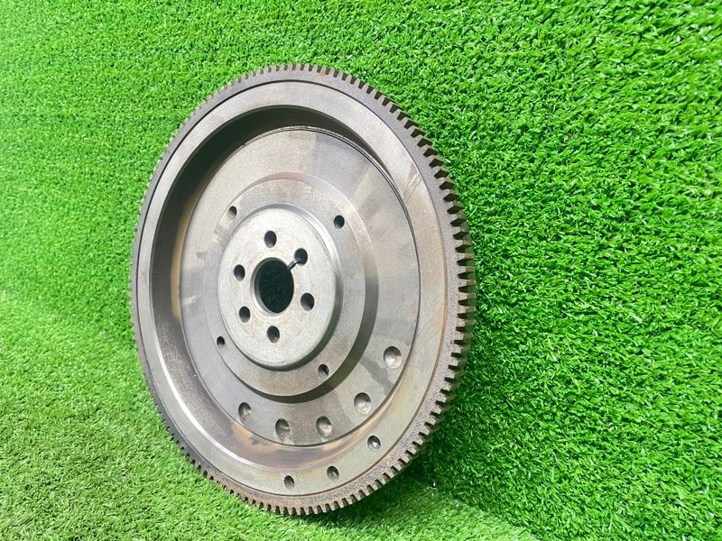 Маховик, 1900 рублей, Москва