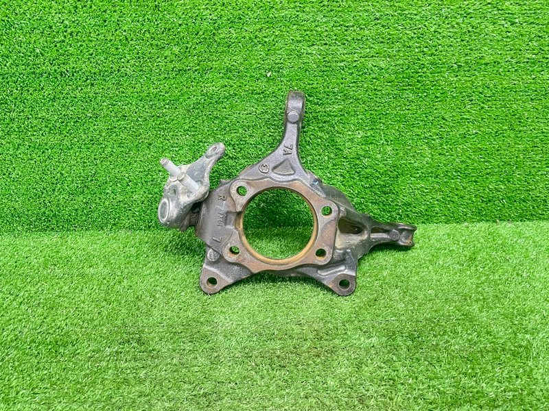 Кулак поворотный, 10000 рублей, Москва