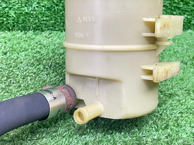 Бачок гидроусилителя руля, 1000 рублей, Москва