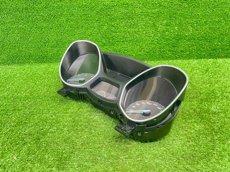 Панель приборов, 1700 рублей, Москва