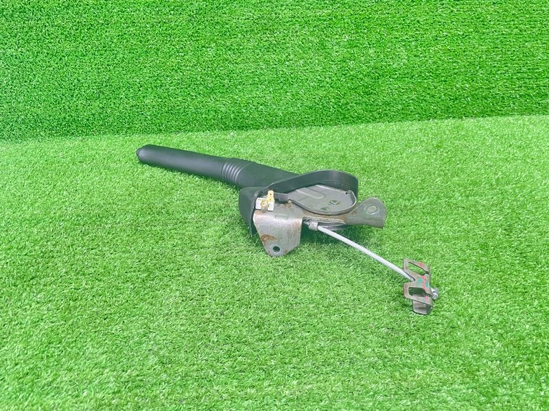 Рычаг стояночного тормоза, 1000 рублей, Москва