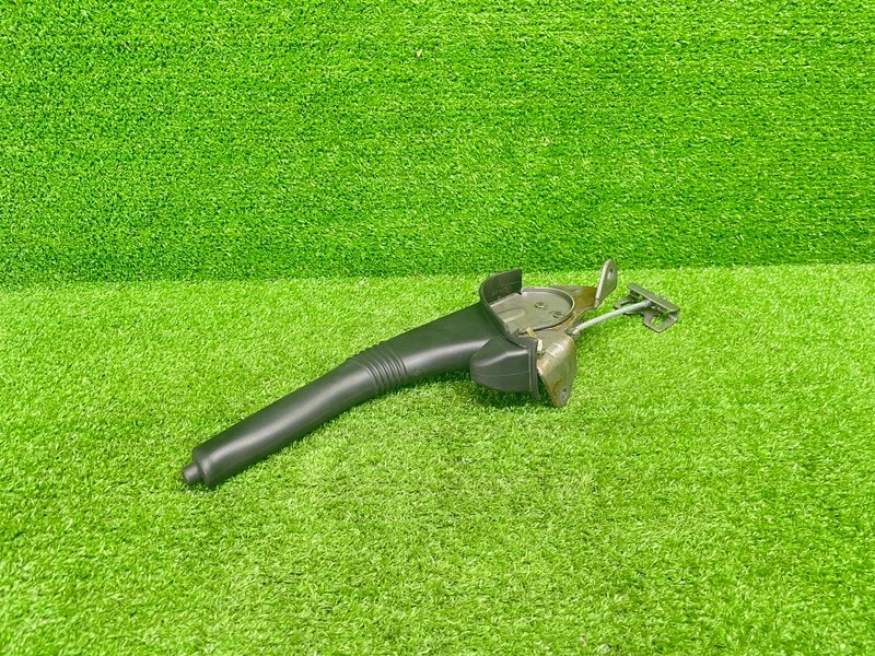 Рычаг стояночного тормоза, 1000 рублей, Москва