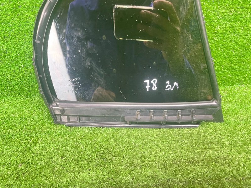 Стекло двери задней левой, 2500 рублей, Москва