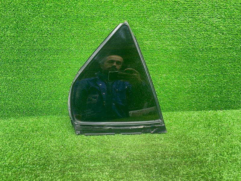 Стекло двери задней правой, 2500 рублей, Москва