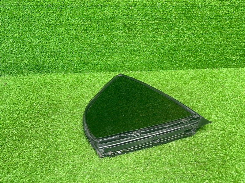 Стекло двери задней правой, 2500 рублей, Москва