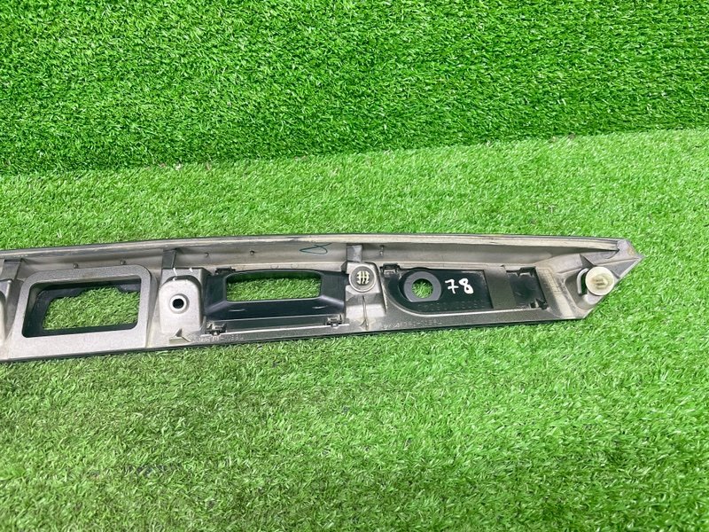 Накладка крышки багажника, 3500 рублей, Москва