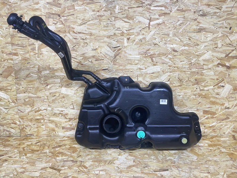 Бак топливный, 2000 рублей, Москва