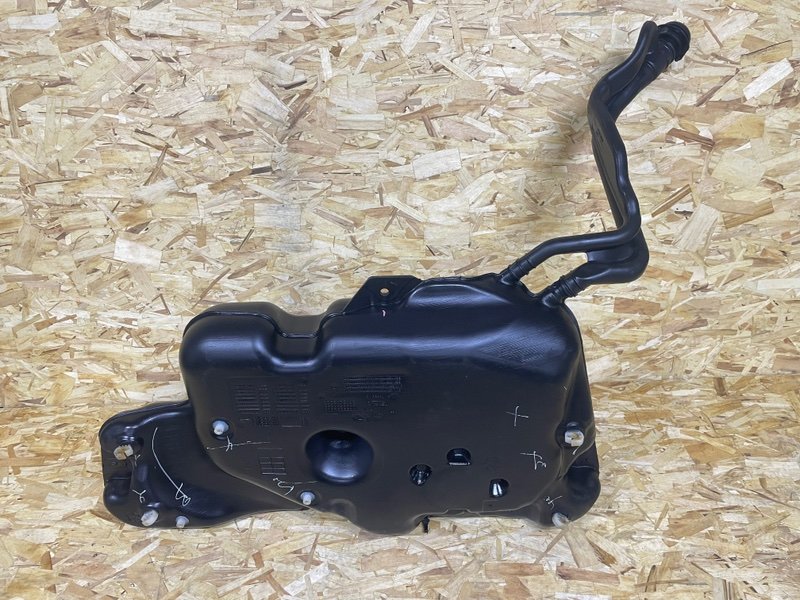 Бак топливный, 2000 рублей, Москва