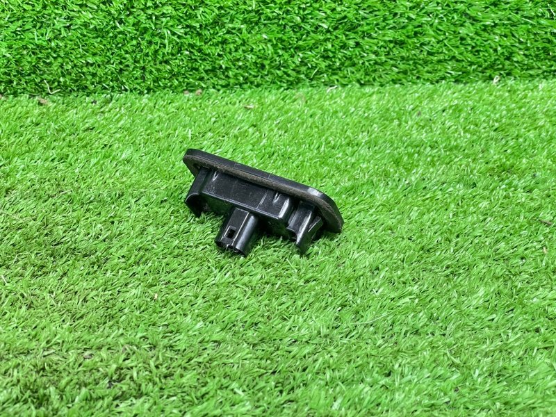 Фонарь подсветки номера, 1000 рублей, Москва