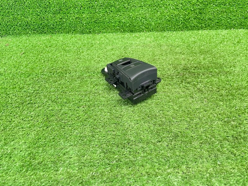 Кнопка стояночного тормоза, 1500 рублей, Москва