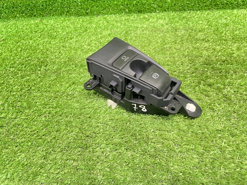 Кнопка стояночного тормоза, 1500 рублей, Москва