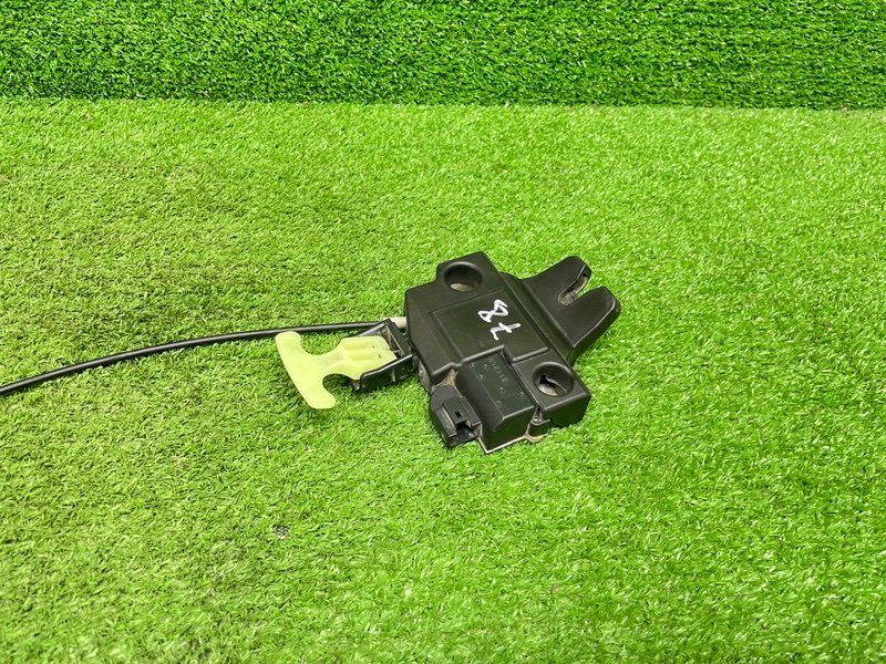 Замок багажника, 5000 рублей, Москва