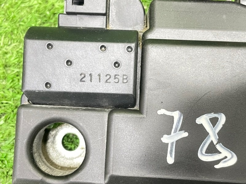 Замок багажника, 5000 рублей, Москва