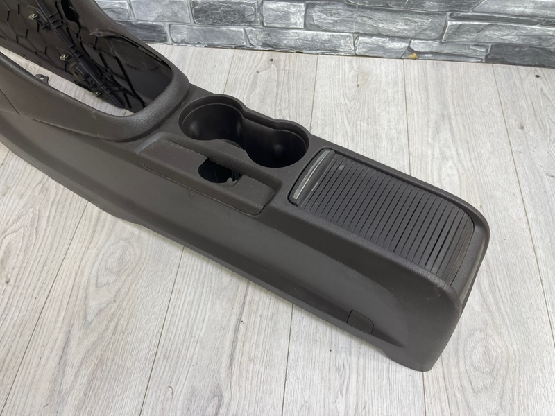 Консоль центральная, 3000 рублей, Москва