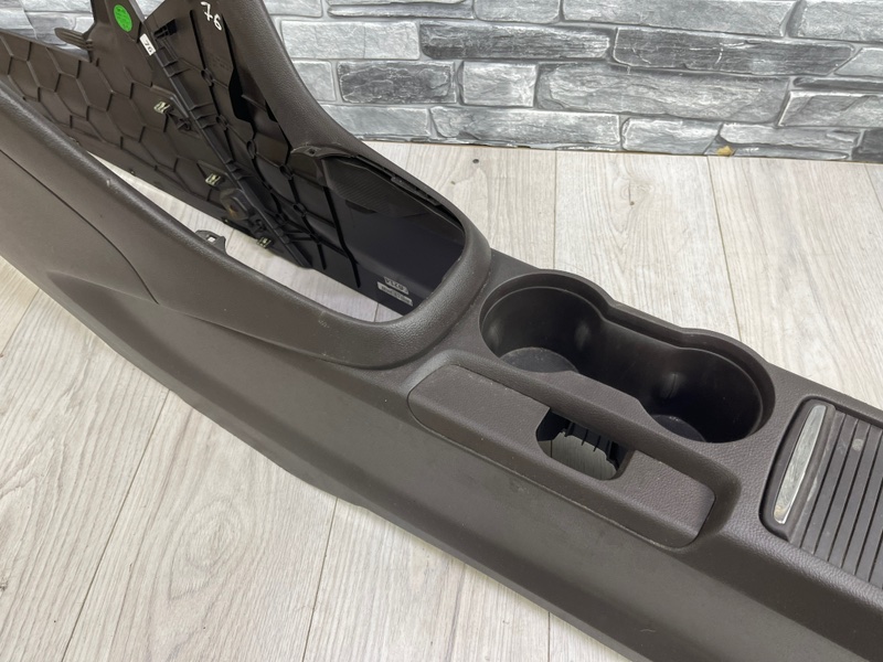 Консоль центральная, 3000 рублей, Москва