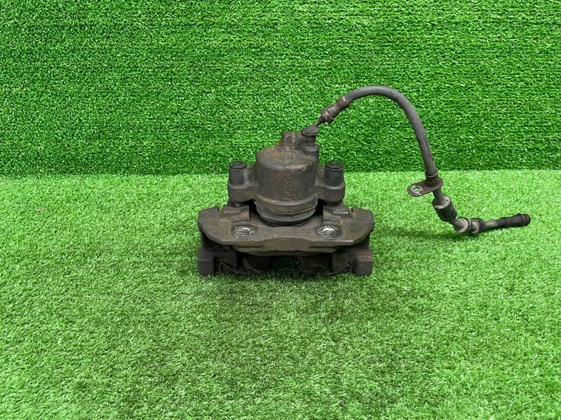 Суппорт тормозной передний правый, 950 рублей, Москва