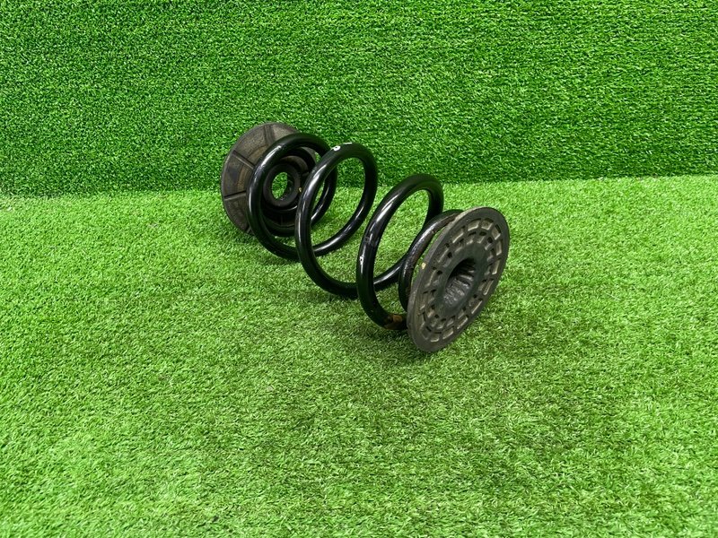 Пружина задняя, 4500 рублей, Москва