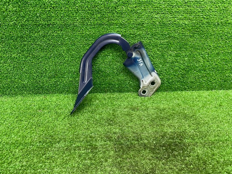 Петля капота, 1050 рублей, Москва