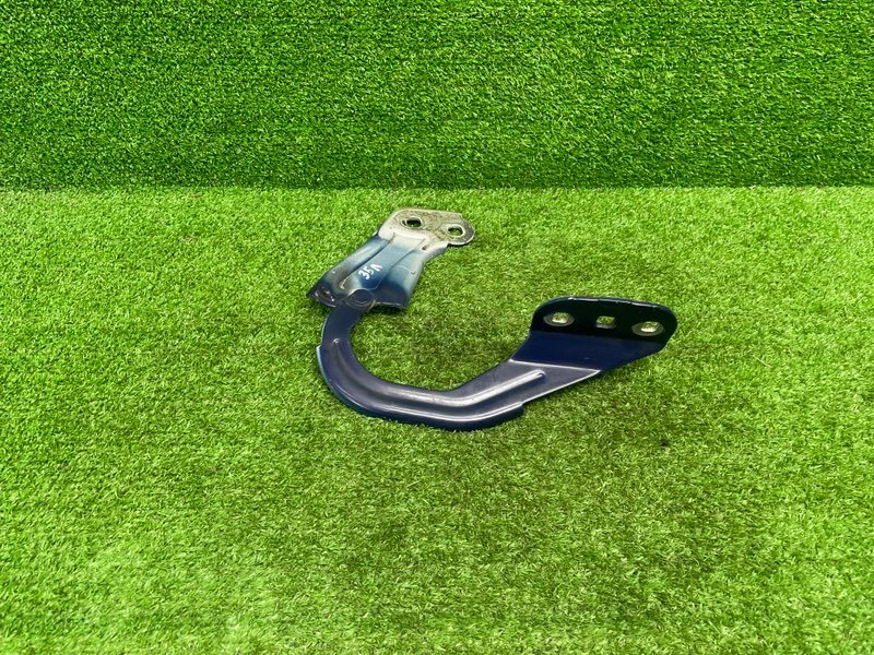 Петля капота, 1050 рублей, Москва