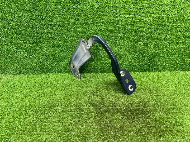 Петля капота, 1050 рублей, Москва