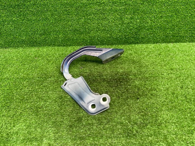 Петля капота, 1050 рублей, Москва