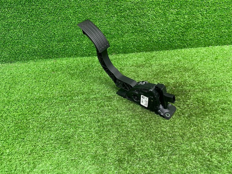 Педаль газа, 850 рублей, Москва