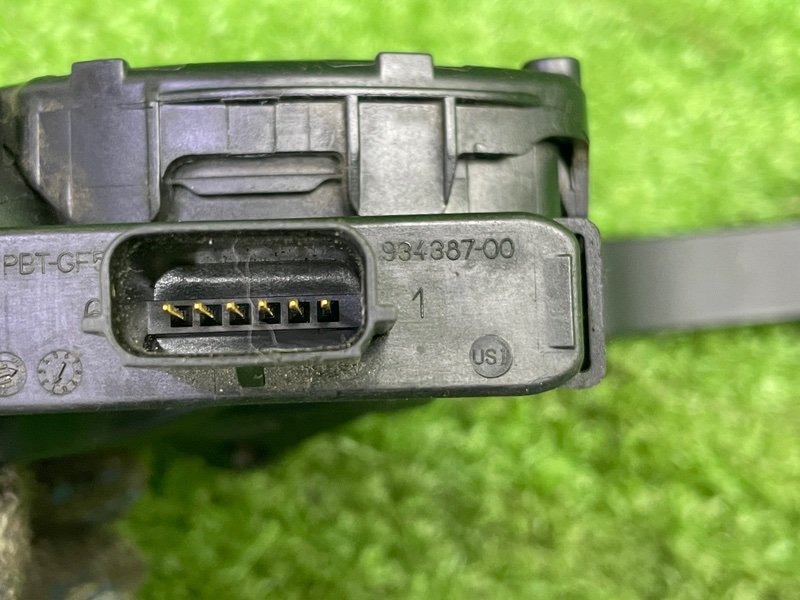 Педаль газа, 850 рублей, Москва