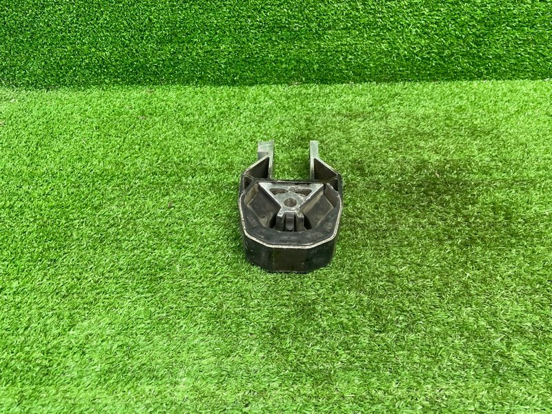 Опора КПП, 1100 рублей, Москва