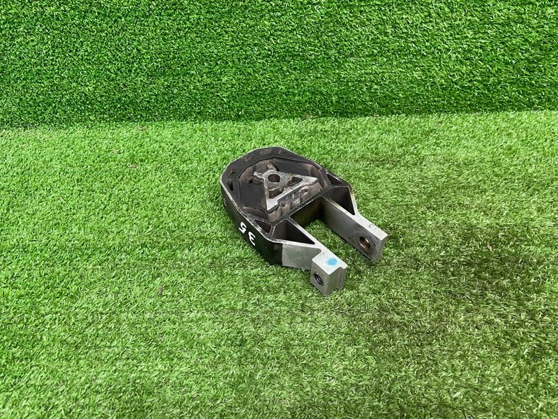 Опора КПП, 1100 рублей, Москва