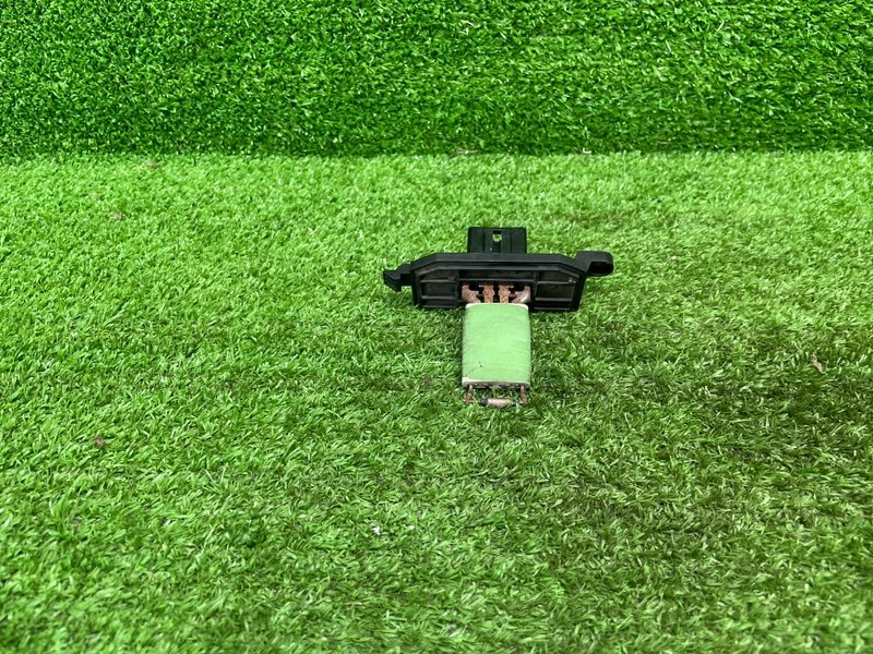 Резистор отопителя, 1000 рублей, Москва