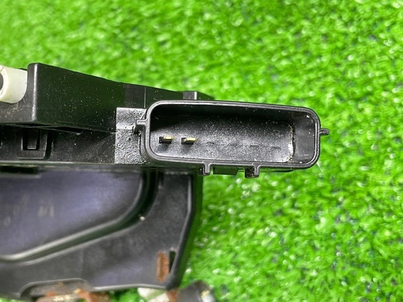 Замок двери передней правой, 1000 рублей, Москва