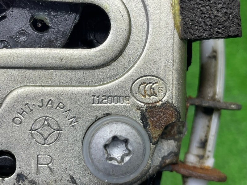 Замок двери передней правой, 1000 рублей, Москва