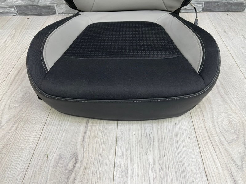 Сиденье переднее левое, 15000 рублей, Москва