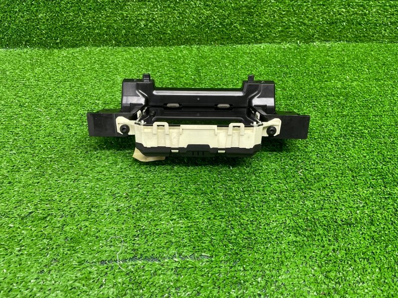 Дисплей информационный, 1050 рублей, Москва