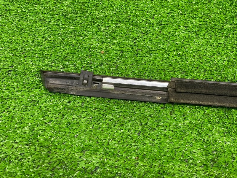 Молдинг стекла, 1500 рублей, Москва