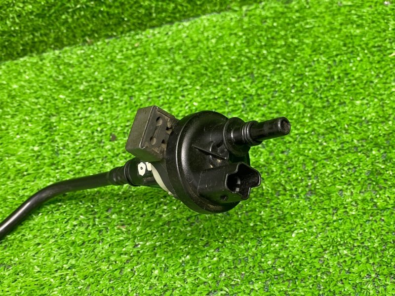 Клапан вентиляции топливного бака, 1100 рублей, Москва