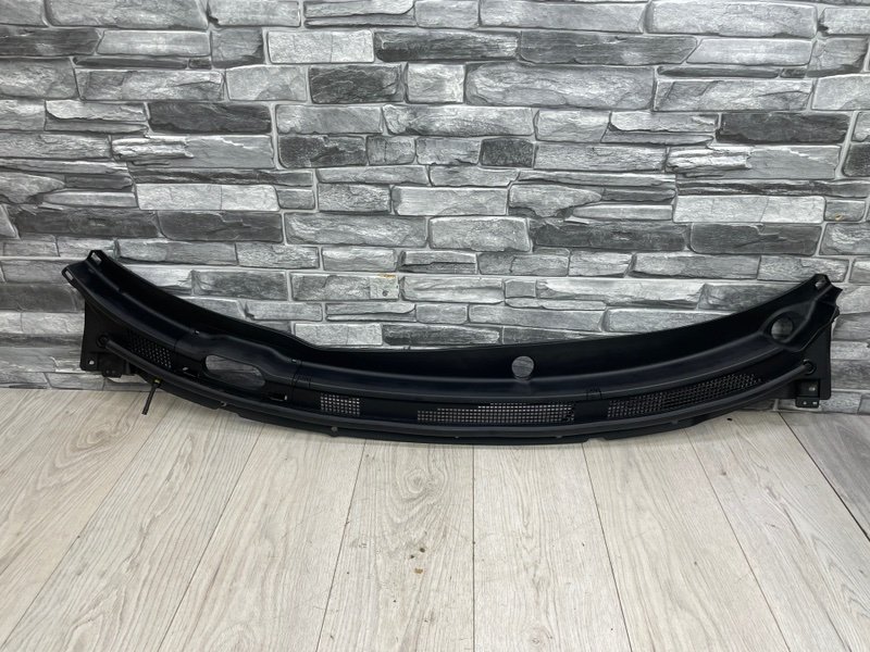 Планка под лобовое стекло, 1500 рублей, Москва