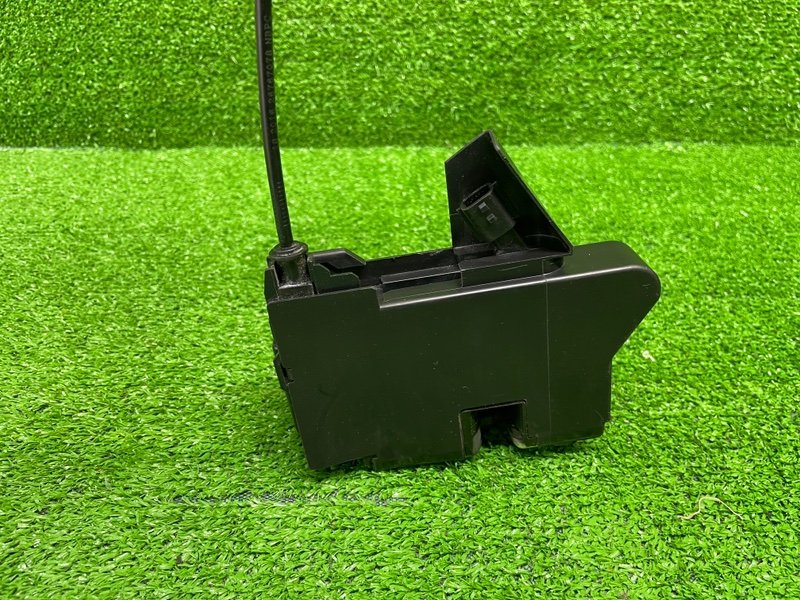 Замок двери передней правой, 2900 рублей, Москва